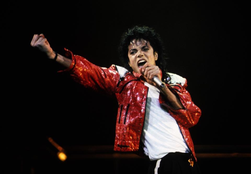 
Ông hoàng nhạc pop Michael Jackson từng biểu diễn trong tiệc sinh nhật của ông Jefri.