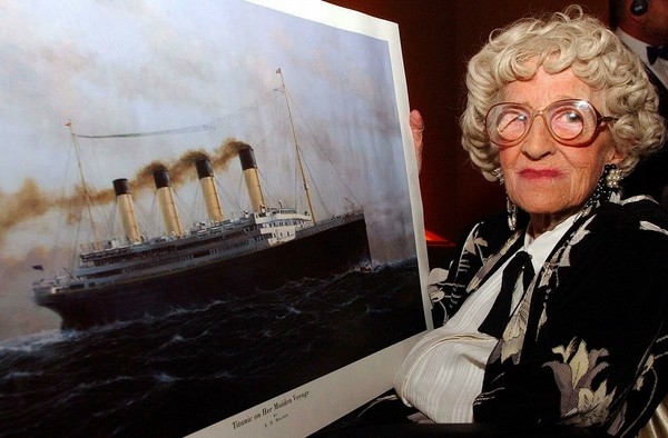 
Millvina Dean nhân chứng sống cuối cùng của thảm họa Titanic đã qua đời vào năm 2009.