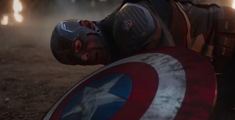  
Chris Evans cho biết anh đã khóc đến 6 lần khi xem Avengers: Endgame.