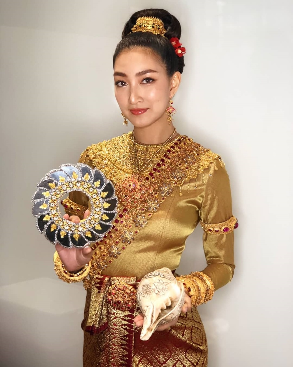Những nữ thần Songkran đẹp nhất lễ hội năm nay: Ai cũng đẹp như tiên nữ