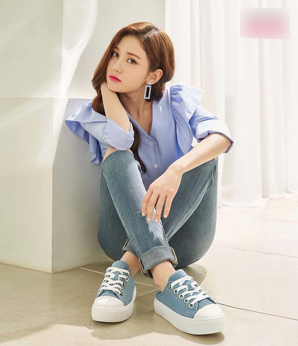 Màn solo của Jeon Somi bị hoãn: Người hâm mộ lo lắng liệu có giống 