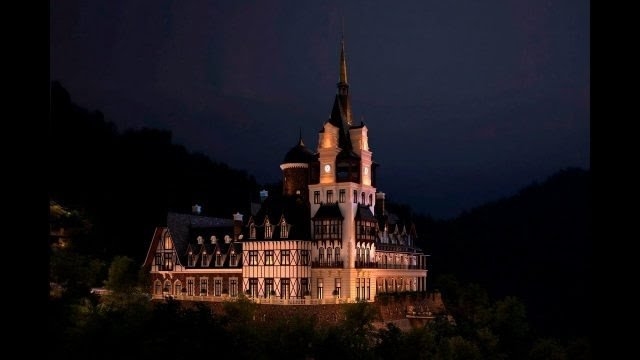 Tòa lâu đài Tam Đảo đẹp như mơ ngỡ tận trời Âu là điểm đến nhất định bạn phải checkin hè này!