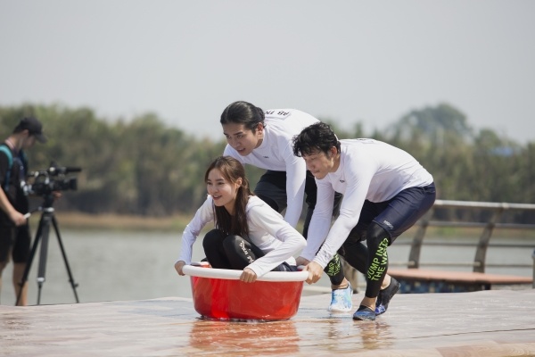 Sau 4 tập phát sóng, dàn cast Running Man chiếm trọn tình cảm khán giả Việt