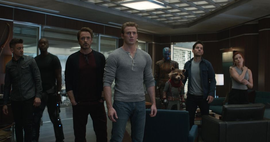 Đạo diễn của bom tấn Avengers: Endgame đã tiết lộ mốc thời gian sopil phim
