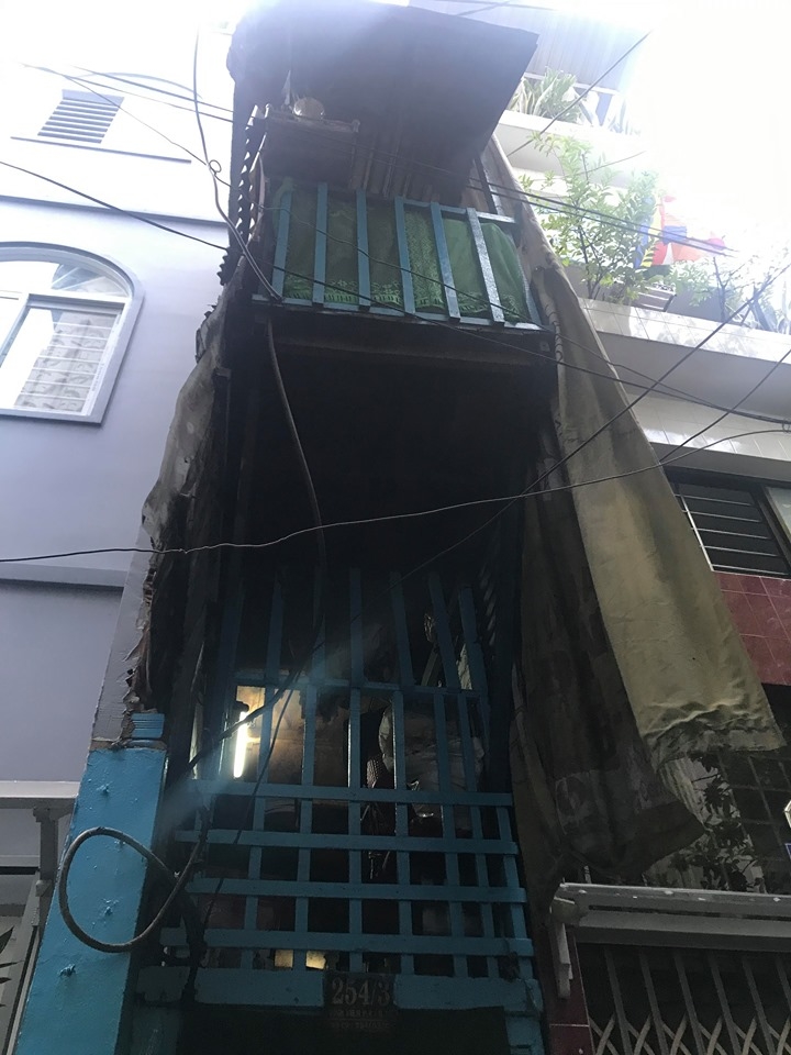 Căn nhà vài mét vuông và câu chuyện cổ tích giữa Sài Gòn hoa lệ