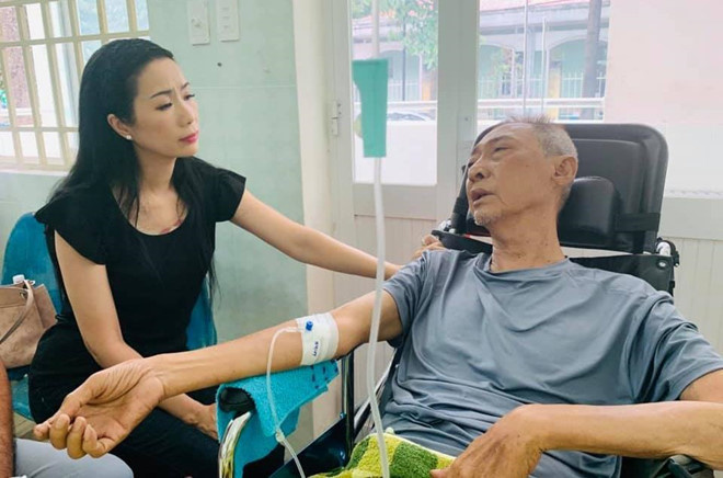 Phép màu đã không xảy ra: Nghệ sĩ Lê Bình qua đời sau 1 năm chống chọi với ung thư phổi - Tin sao Viet - Tin tuc sao Viet - Scandal sao Viet - Tin tuc cua Sao - Tin cua Sao