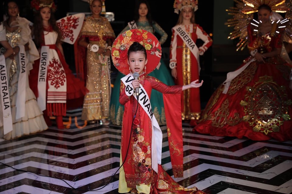 Tự hào chưa: Đại diện Việt Nam lại xuất sắc đăng quang Hoa hậu Hoàn vũ nhí Thế giới 2019