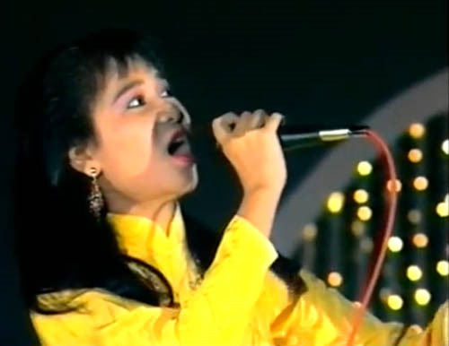  
Thu Minh thi Tiếng hát Truyền hình Thành phố Hồ Chí Minh năm 1993 - Tin sao Viet - Tin tuc sao Viet - Scandal sao Viet - Tin tuc cua Sao - Tin cua Sao