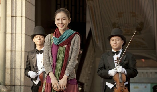  
Vào vai chính trong bộ phim Lần Đầu Tiên đã giúp Angelababy nhận được nhiều lời khen ngợi về mặt diễn xuất