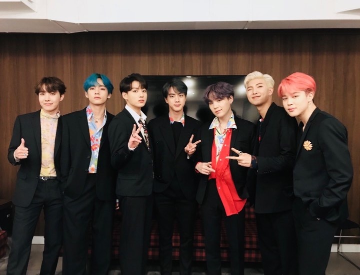 Vị trí ngồi của BTS tại Billboard Music Awards 2019: Ngang hàng với cả 