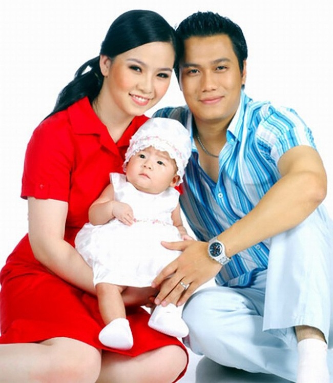  
Việt Anh từng trải qua một đời vợ và có chung một bé gái sinh năm 2007.  - Tin sao Viet - Tin tuc sao Viet - Scandal sao Viet - Tin tuc cua Sao - Tin cua Sao