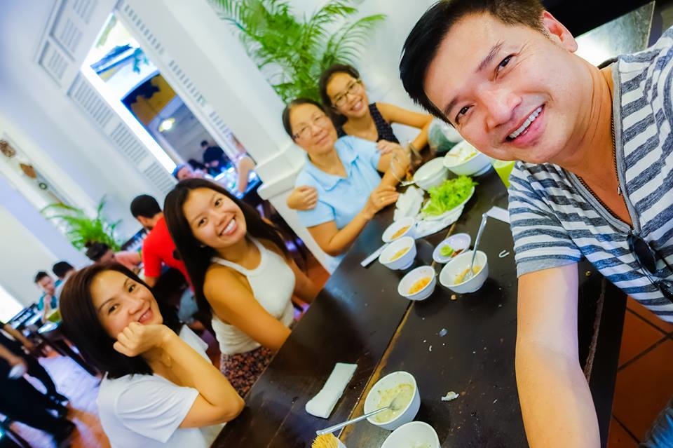  
Nhìn những hình ảnh gia đình hạnh phúc của Quang Minh - Hồng Đào khán giả không khỏi tiếc nuối - Tin sao Viet - Tin tuc sao Viet - Scandal sao Viet - Tin tuc cua Sao - Tin cua Sao