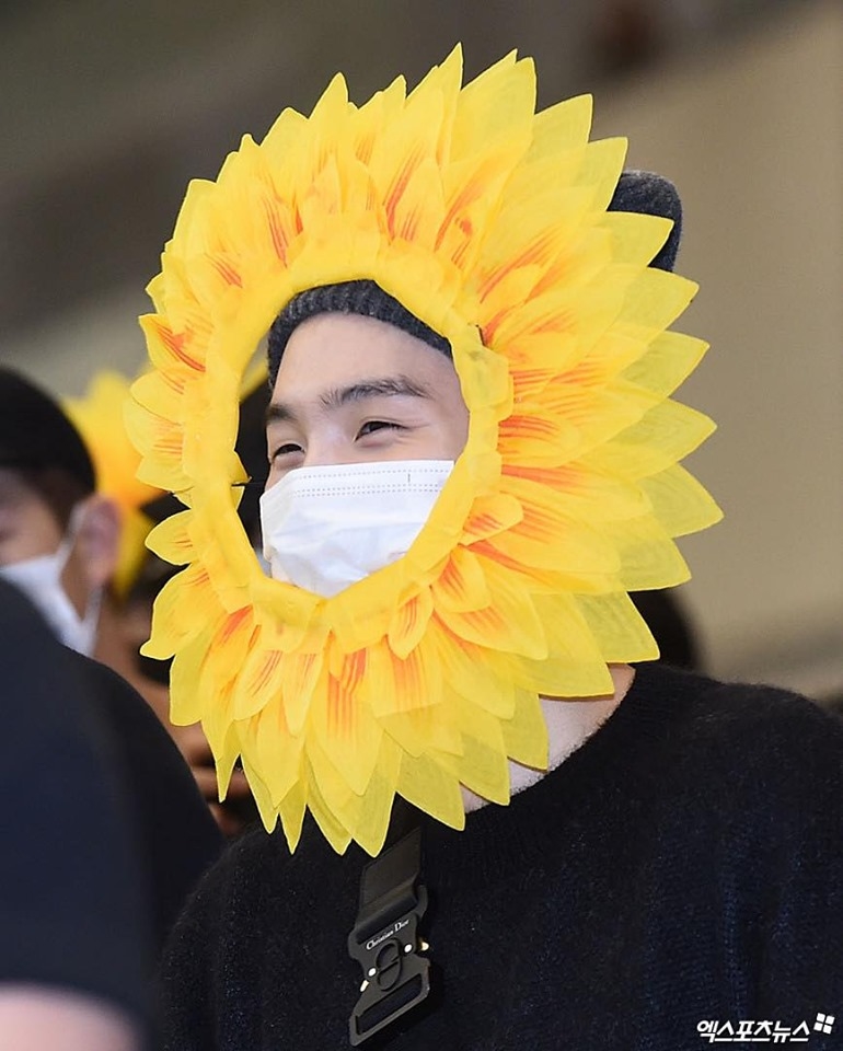 Thêm một hình phạt đến từ Run BTS: 3 bông hoa mặt trời đã chiếm toàn bộ 