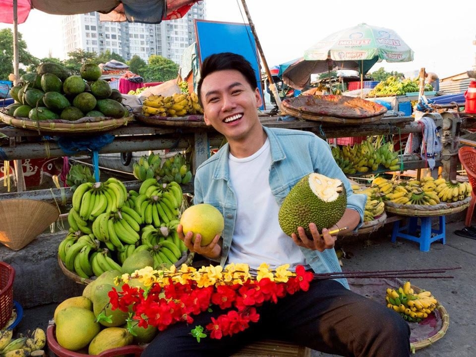 Khoai Lang Thang là ai? Tiểu sử Khoai Lang Thang