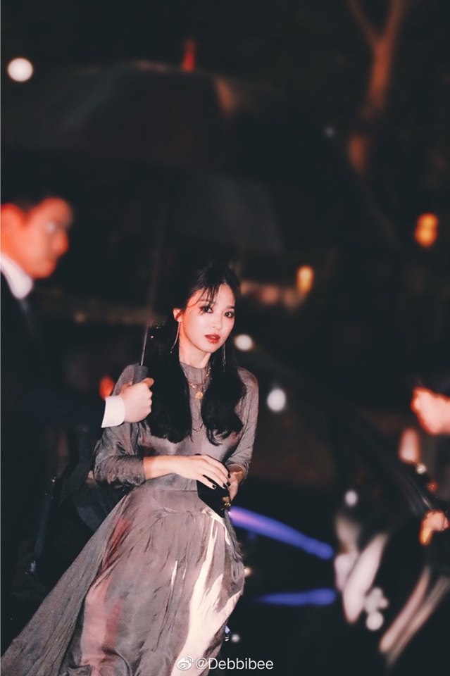 Thay đổi mái tóc: dấu hiệu chứng tỏ hôn nhân đổ vỡ từ lâu của Song Hye Kyo