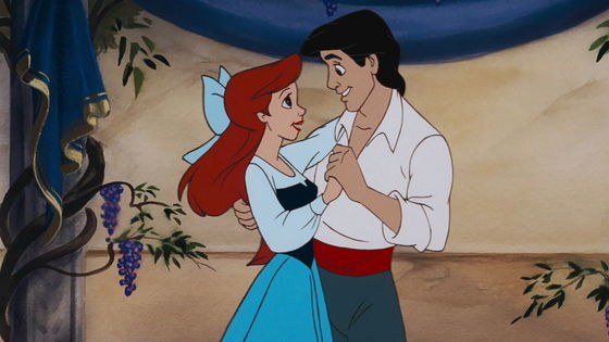  
Hoàng tử Eric là người đã lọt vào mắt xanh của Ariel.