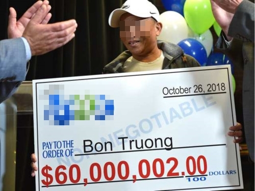  
Bon Truong cho biết ông đã đợi 10 tháng để nhận được số tiền trúng xổ số của mình.