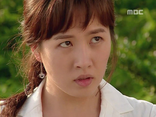 
Nữ diễn viên Kim Sun Ah đóng vai một cô gái có thân hình mũm mĩm, nhan sắc bình thường