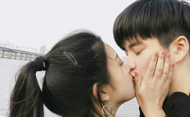  
Giờ đây, hôn cũng có thể khiến người ta gặp nguy hiểm. (Ảnh: Minh họa)