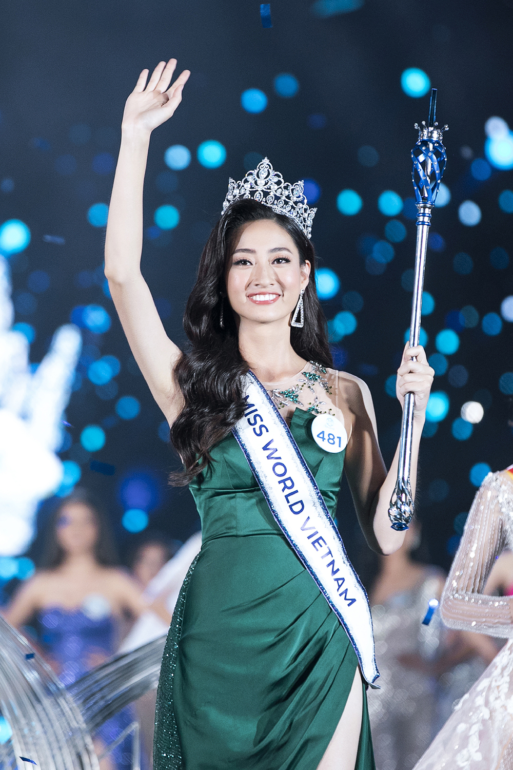 Vừa đăng quang, Hoa hậu Lương Thùy Linh đã xuất hiện trên trang chủ Miss World - Tin sao Viet - Tin tuc sao Viet - Scandal sao Viet - Tin tuc cua Sao - Tin cua Sao