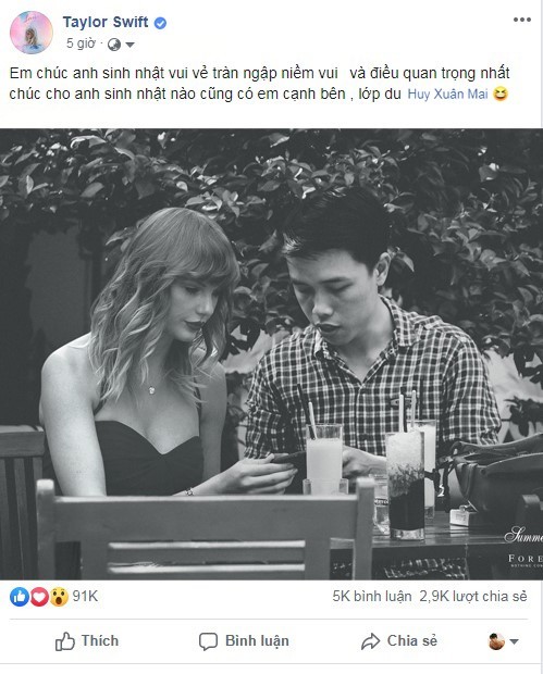 Dù bận rộn nhưng Taylor Swift vẫn không quên làm bánh sinh nhật tặng cô bạn  thân Selena Gomez  Kites cine We Fly