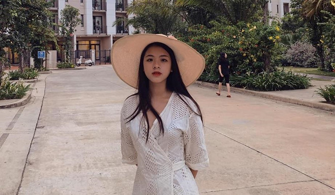  
Hồng Khanh ngày càng xinh đẹp và ra dáng thiếu nữ ở tuổi 15 - Tin sao Viet - Tin tuc sao Viet - Scandal sao Viet - Tin tuc cua Sao - Tin cua Sao