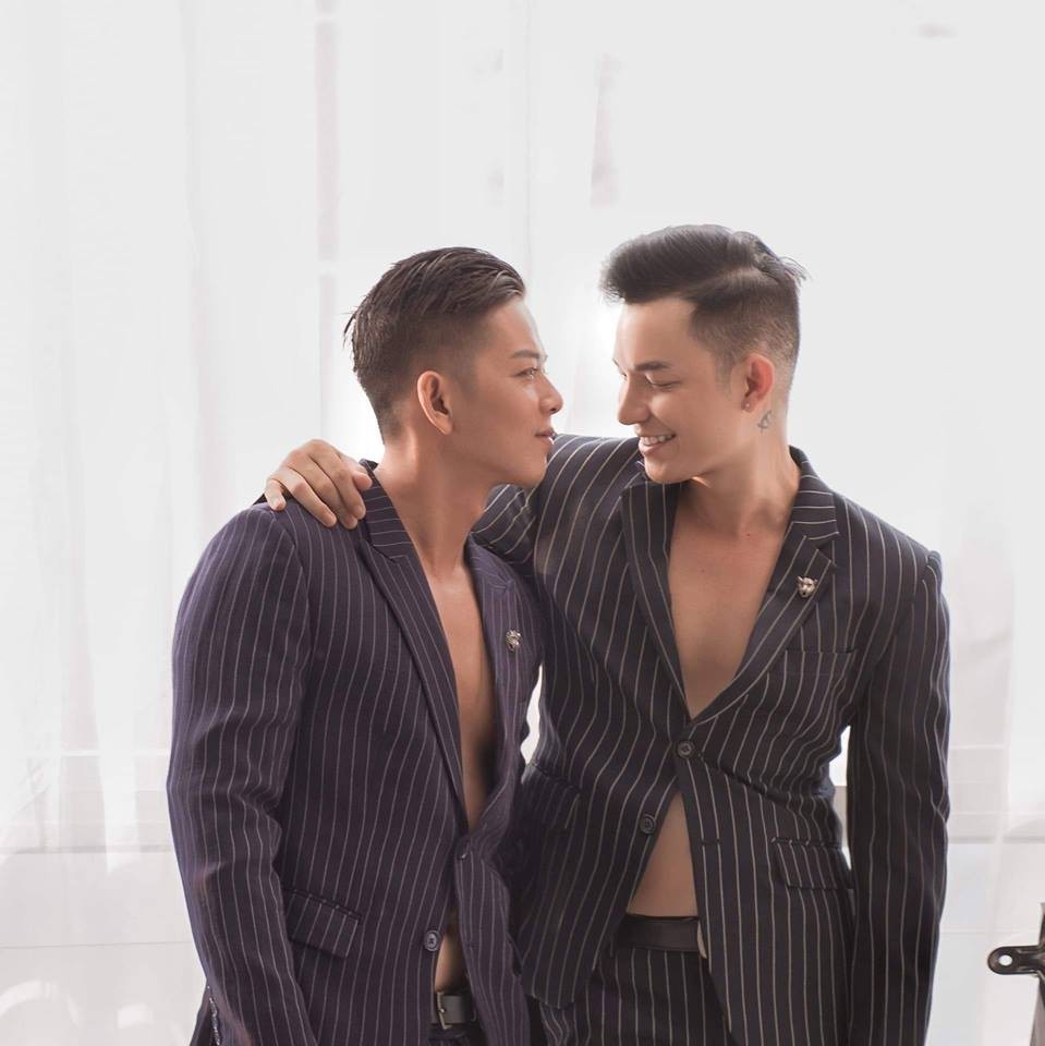  
Đức Hiền - Sơn Tùng từng là cặp đôi truyền cảm hứng cho cộng đồng LGBT về một tình yêu đẹp. - Tin sao Viet - Tin tuc sao Viet - Scandal sao Viet - Tin tuc cua Sao - Tin cua Sao