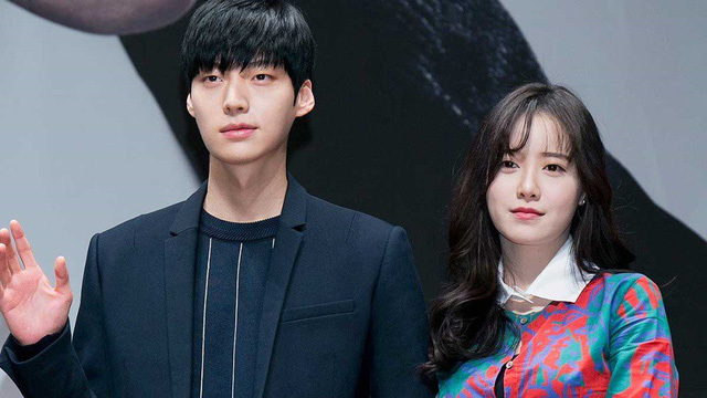 Giữa ồn ào ly hôn, Goo Hye Sun bị cáo buộc “kiềm kẹp” Ahn Jae Hyun