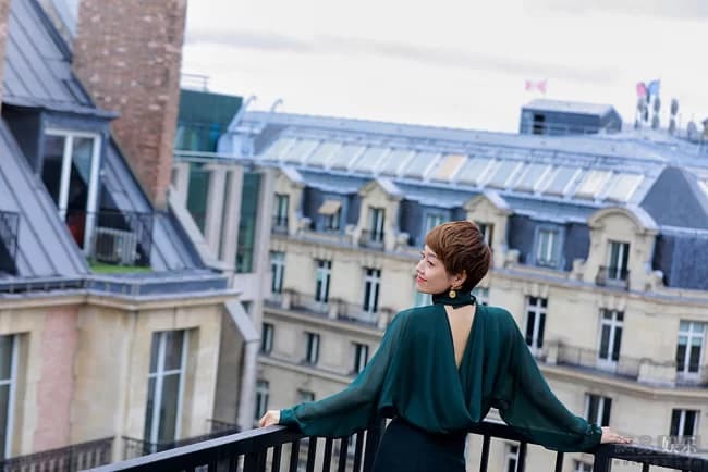 Cổ Lực Na Trát, Trịnh Sảng nổi bật tại Tuần lễ thời trang Paris 2019