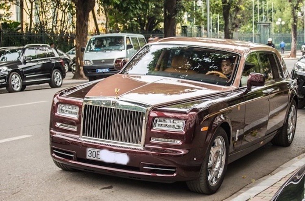 
Rolls-Royce Phantom Lửa Thiêng trị giá 51 tỷ đồng. (Ảnh: FB).