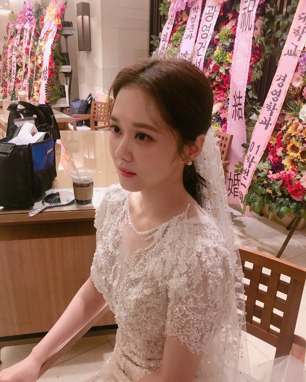 Jang Nara khiến dân tình thổn thức vì quá xinh đẹp khi mặc váy cưới