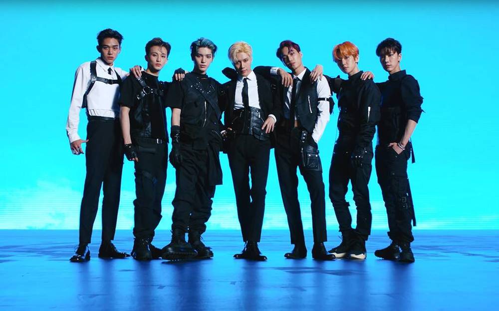 SuperM là nhóm nhạc đầu tiên của Kpop debut No.1 tại Billboard Hot 200