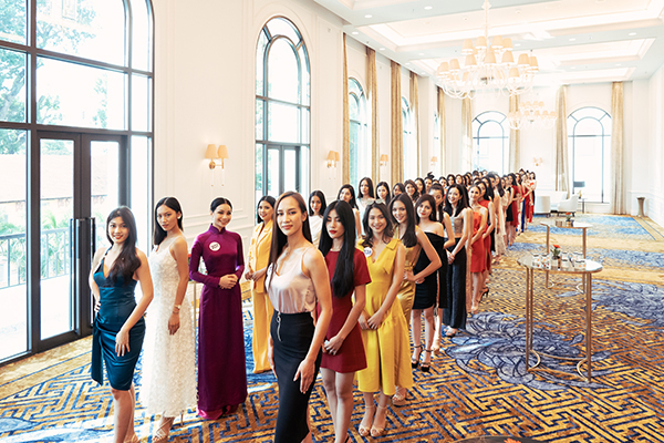  
Màn hội ngộ của Top 60 tại Mai House Saigon đã mang lại nhiều cảm xúc cho các thí sinh, khởi đầu cho chuỗi hành trình chinh phục vương miện Hoa hậu Hoàn Vũ Việt Nam 2019.