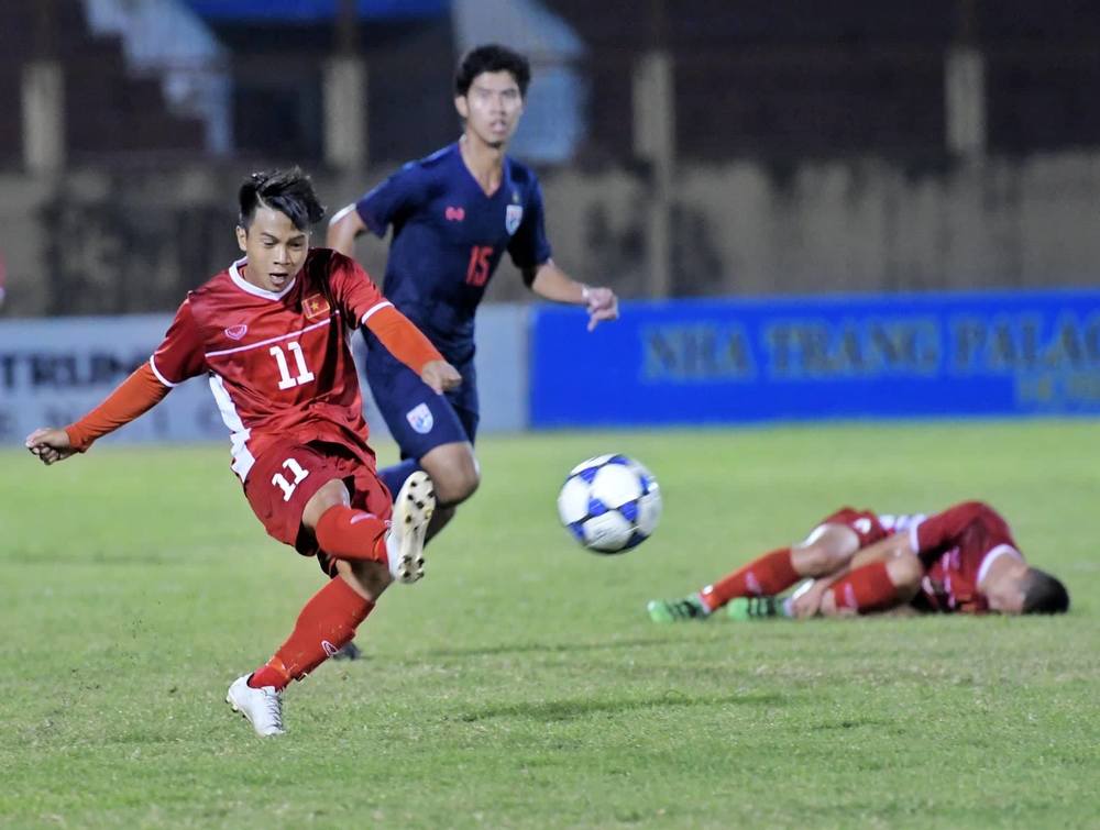 Niềm vui trọn vẹn: U19 Việt Nam thắng Thái Lan, vào chung kết
