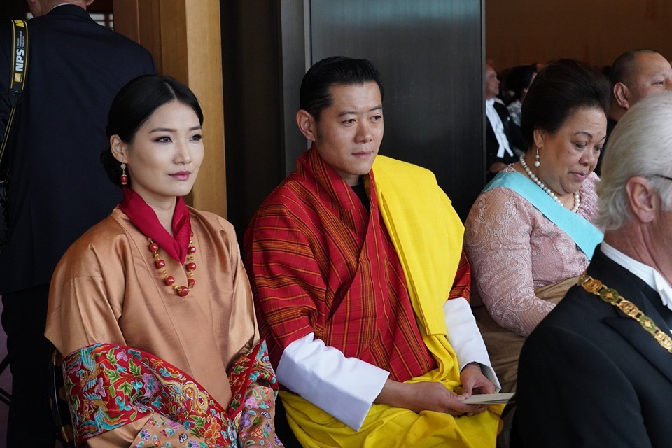  
Quốc vương cùng Hoàng hậu Bhutan trong ngày đăng quang của Nhật hoàng Naruhito. (Ảnh: INNV)