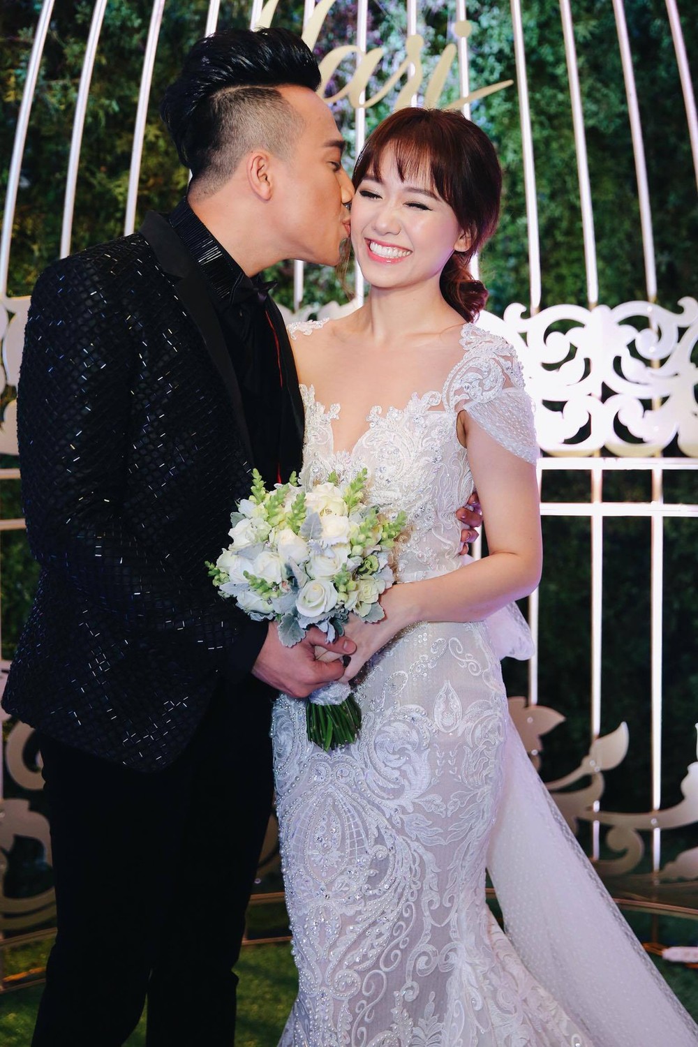  
Mặc dù đã 3 năm nhưng đám cưới của họ vẫn gân ấn tượng mạng với mọi người. (Ảnh: Facebook) - Tin sao Viet - Tin tuc sao Viet - Scandal sao Viet - Tin tuc cua Sao - Tin cua Sao