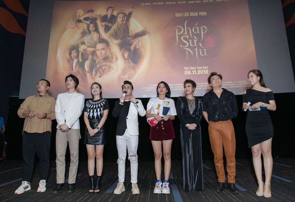Phim điện ảnh đầu tay của Huỳnh Lập thu 10 tỷ đồng sau 1 đêm ra mắt