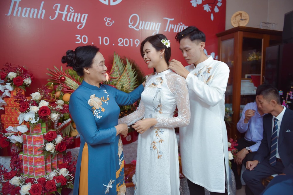 Dàn phù dâu toàn người đẹp trong lễ đính hôn Top 5 HHHV Việt Nam