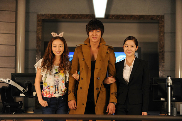  
Bộ ba Goo Hara, Lee Min Ho và Park Min Young trong phim