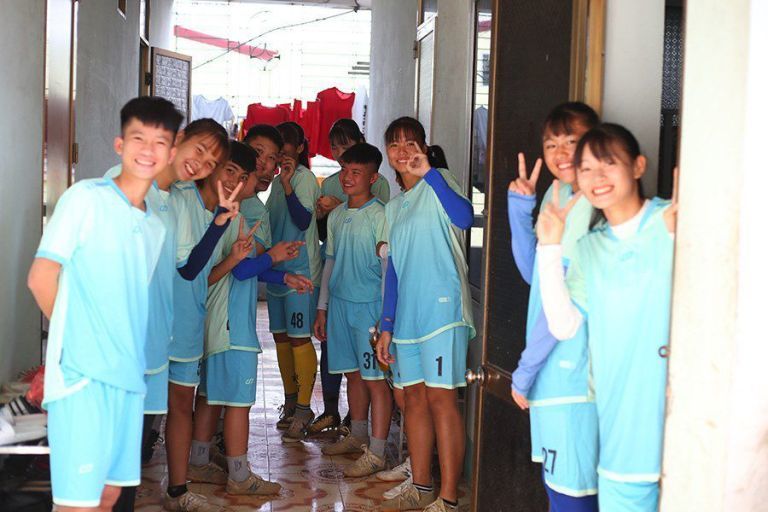  
Các cô gái của bóng đá nữ Thái Nguyên ẩn sau nụ cười là một lo toan về cuộc sống