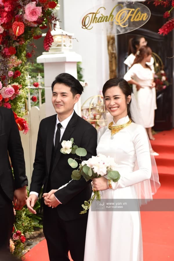 Sao Việt tiếc nuối khi không thể đến dự đám cưới của Đông Nhi