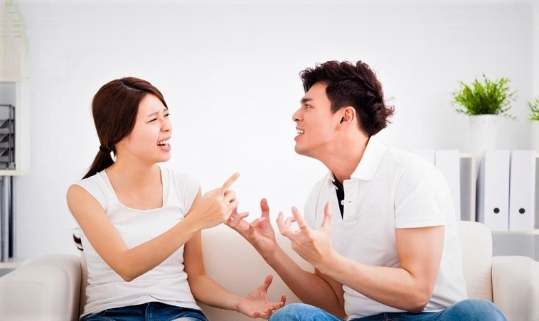  
Làm lành với vợ mỗi khi cãi nhau luôn là vấn đề khiến các anh chồng băn khoăn và đau đầu (Ảnh minh hoạ: Tinhhoa.net)