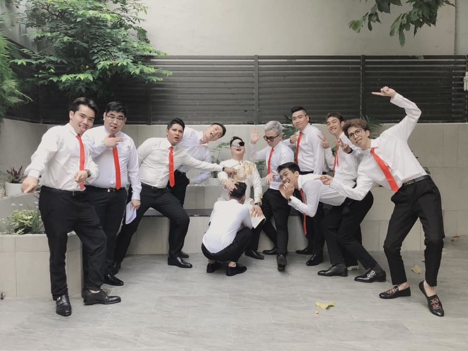 Dàn phụ rể cực phẩm trong đám cưới của streamer giàu nhất Việt Nam