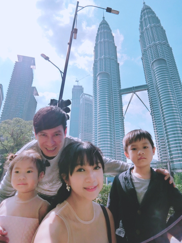 Gia đình minh hà du lịch tại malaysia