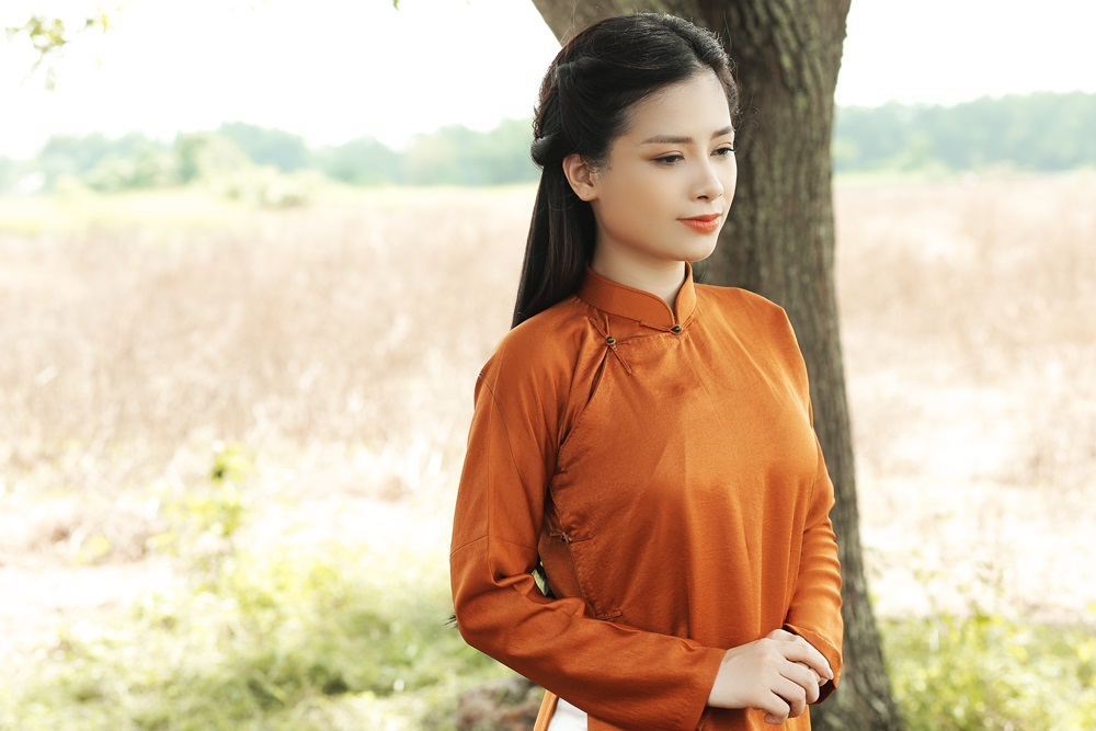 Dương Hoàng Yến trở lại Vpop cuối năm bằng MV drama đẫm nước mắt