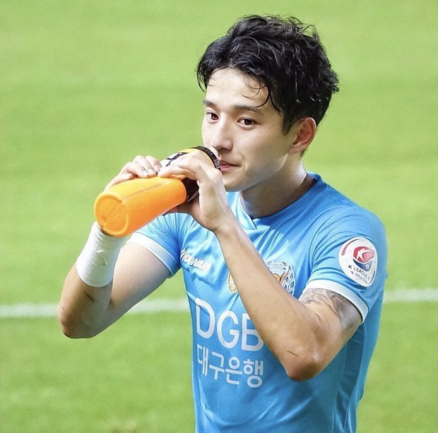 Cầu thủ đẹp trai nhất xứ Hàn sẽ tham dự U23 châu Á