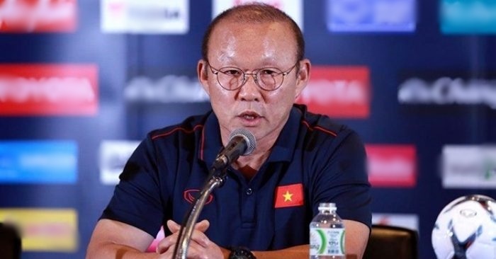  
HLV Park Hang Seo cho biết Quang Hải không thể đá trận bán kết nhưng chung kết thì có thể. (Ảnh: Foxsport).