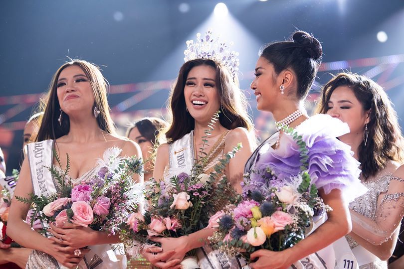  
Bộ ba giành ngôi vị cao nhất tại Hoa hậu Hoàn vũ Việt Nam 2019. 