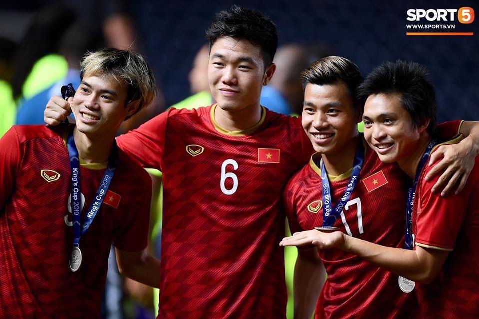 Muôn kiểu tóc đẹp của dàn visual đội tuyển Việt Nam