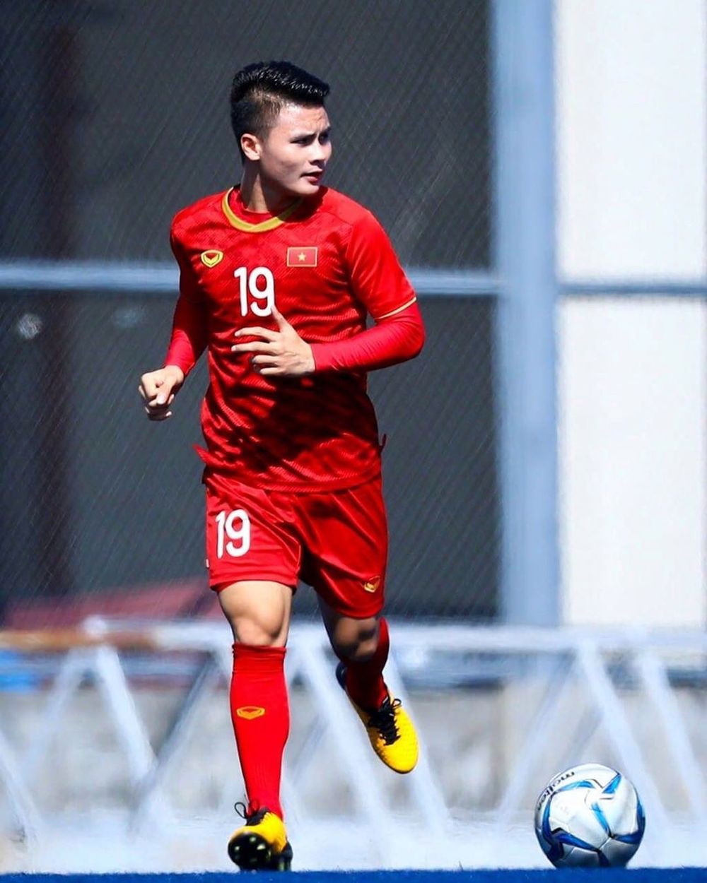  
Fan mong Quang Hải có thể tập trung vào việc luyện tập để chuẩn bị cho U23 châu Á. (Ảnh: Instagram NV).